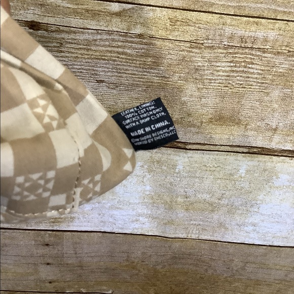 Jim Shore crossbody purse - Picture 5 of 6